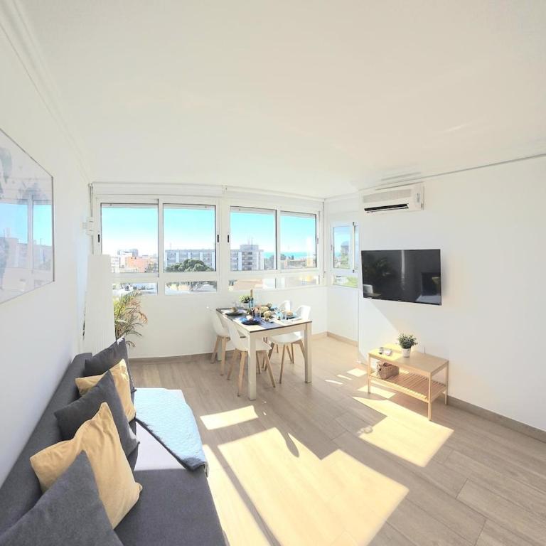 Salome Nogalera Sea View apartment 2 Bedroom City center walking distance to the beach and train station by NAMASTE ELITE - Apartamento de 2 dormitorios - 29