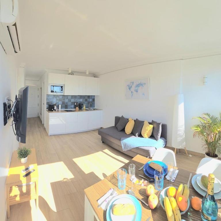 Salome Nogalera Sea View apartment 2 Bedroom City center walking distance to the beach and train station by NAMASTE ELITE - Apartamento de 2 dormitorios - 11