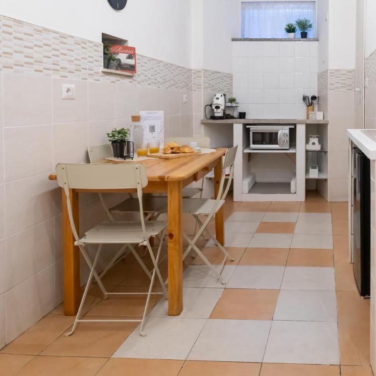 Volte Antiche & Comfort Moderno a Due Passi da Termini - Appartamento con 2 Camere da Letto - 30