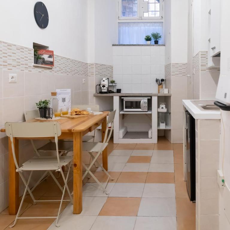 Volte Antiche & Comfort Moderno a Due Passi da Termini - Appartamento con 2 Camere da Letto - 36