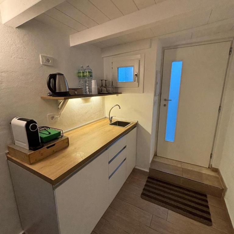 Suite Lucrezia - Appartamento con 1 Camera da Letto - 21