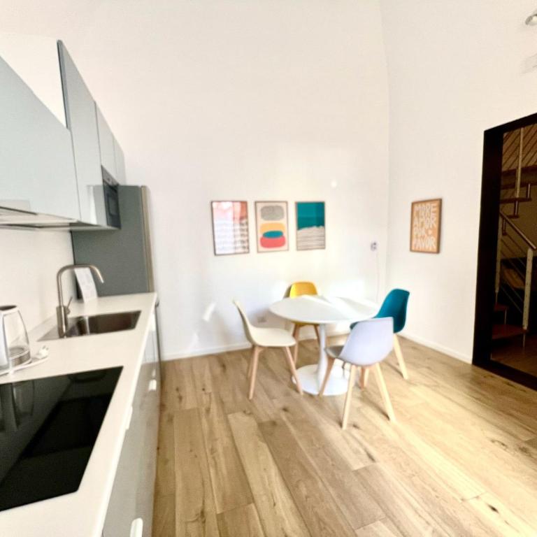 Andrea's 12 - Duplex Apartment - 2