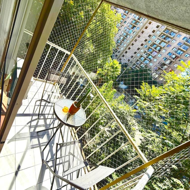 Bright apartment in the heart of Santiago - Two-Bedroom Apartment - 17