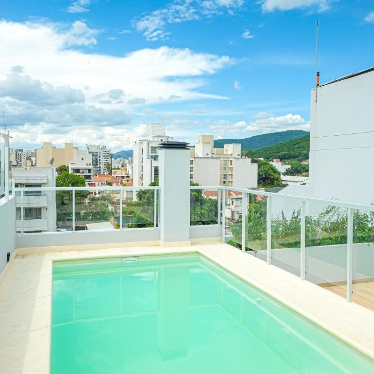 Loft Moderno con Balcón-Pileta-Vista Cerros - Apartamento de 1 dormitorio - 38