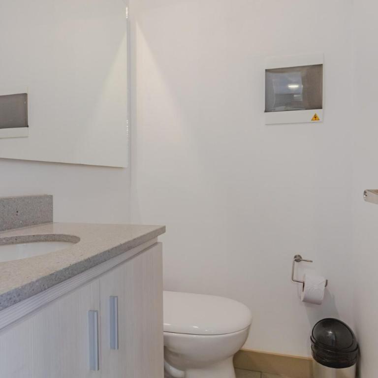 Luxury Studio El Poblado Pool Rooftop 4th Floor - One-Bedroom Apartment - 4