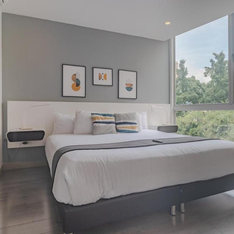Luxury Studio El Poblado Pool Rooftop 4th Floor - One-Bedroom Apartment - 8