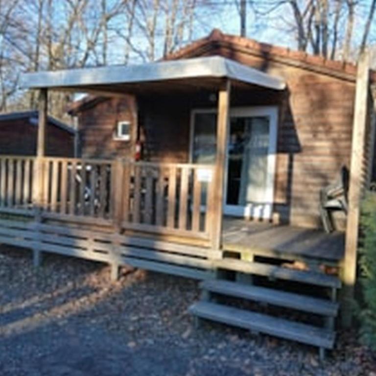 Camping Les Iles - Chalet 2 Chambres Standard - 1