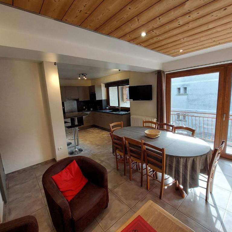 Chalet spacieux 8 pers, 3 chambres, exposé Sud-Ouest, Valloire - FR-1-263-106 - Appartamento - 5