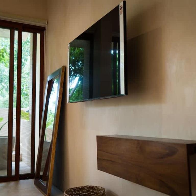 Exclusive 3BR Sky Penthouse with Private Rooftop Pool - Apartment - 19