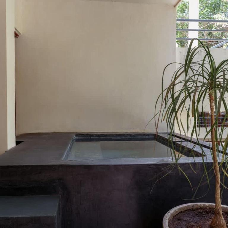 Private 6BR Jungle Compound with Rooftop Pool - Apartment - 35
