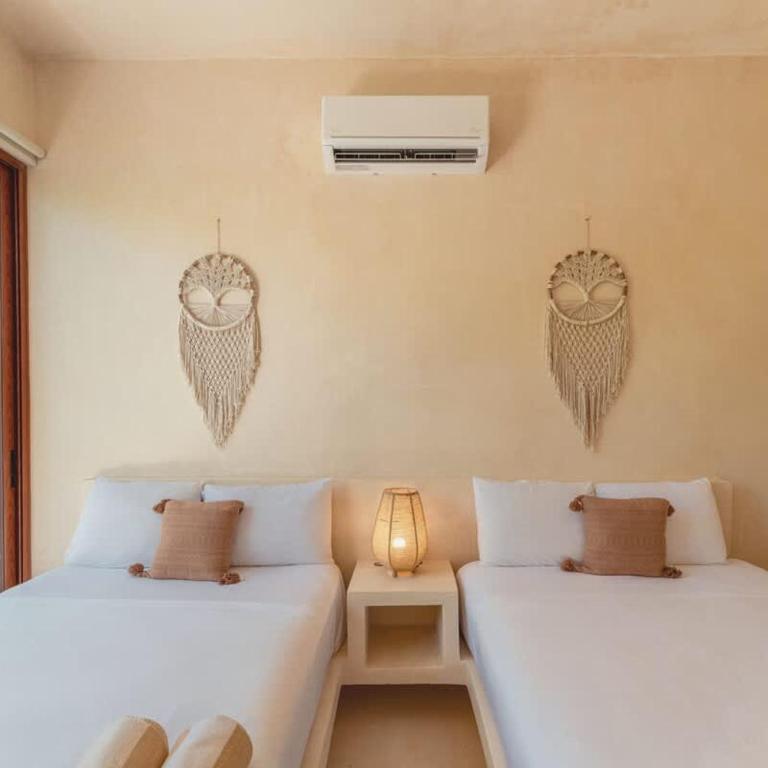 Private 6BR Jungle Compound with Rooftop Pool - Apartment - 44