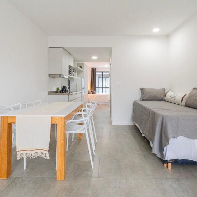 Dto luminoso a Estrenar! Cerca de Hospital Italiano - Two-Bedroom Apartment - 3