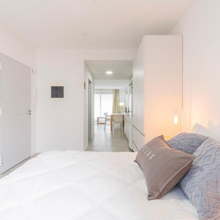 Dto luminoso a Estrenar! Cerca de Hospital Italiano - Two-Bedroom Apartment - 8