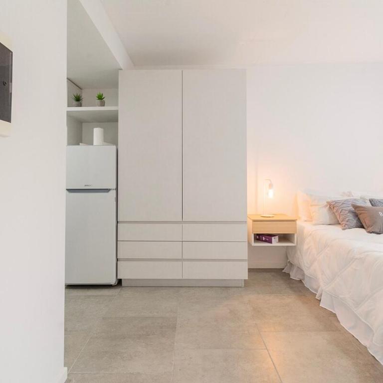 Dto luminoso a Estrenar! Cerca de Hospital Italiano - Two-Bedroom Apartment - 10