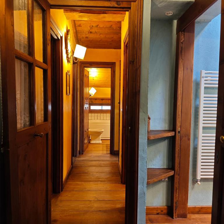 Hostdomus - Imperial Chalet 1 - Chalet con 3 Camere da Letto - 54