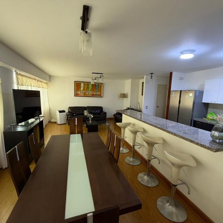 Apartamento con ascensor en segundo piso, Miraflores - Apartamento de 1 dormitorio - 14