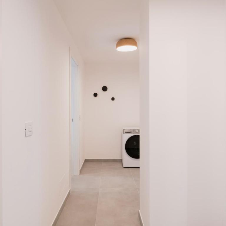 RELSTAY - De Angeli - Two-Bedroom Deluxe Apartment - 9