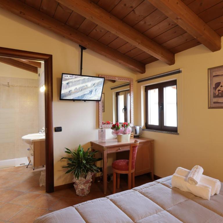 Hotel Locanda dell'Oca Bianca - Camera Matrimoniale - 2