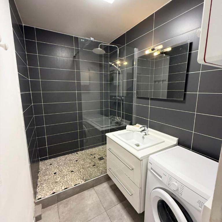 Vauban Studio Brotteaux Partdieu - One-Bedroom Apartment - 15
