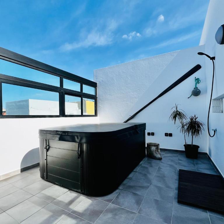 Atlantic Green 3 Apartment, Terrace, Solarium and Spa - One-Bedroom Apartment - 21