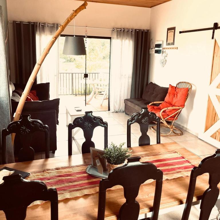 Casa de la paz - Two-Bedroom House - 9
