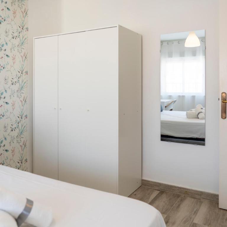 Bonito apartamento luminoso junto estación Vialia - Apartamento de 3 dormitorios - 30