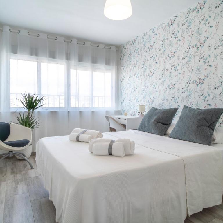 Bonito apartamento luminoso junto estación Vialia - Apartamento de 3 dormitorios - 4