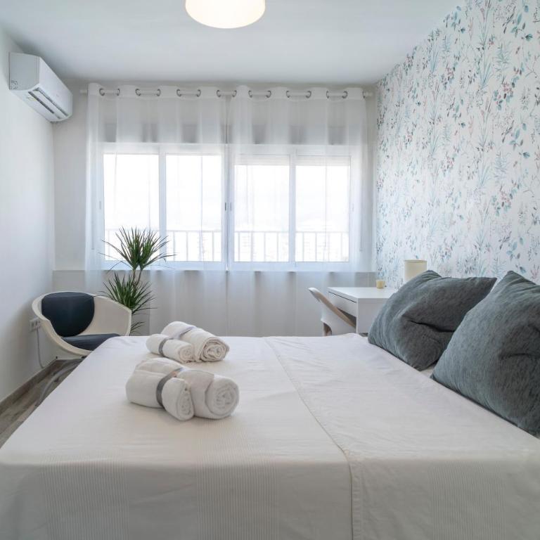 Bonito apartamento luminoso junto estación Vialia - Apartamento de 3 dormitorios - 35