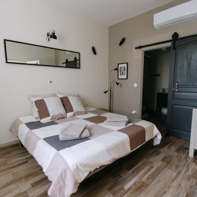 "Bright apartment with pool and spa" - Apartamento - 36