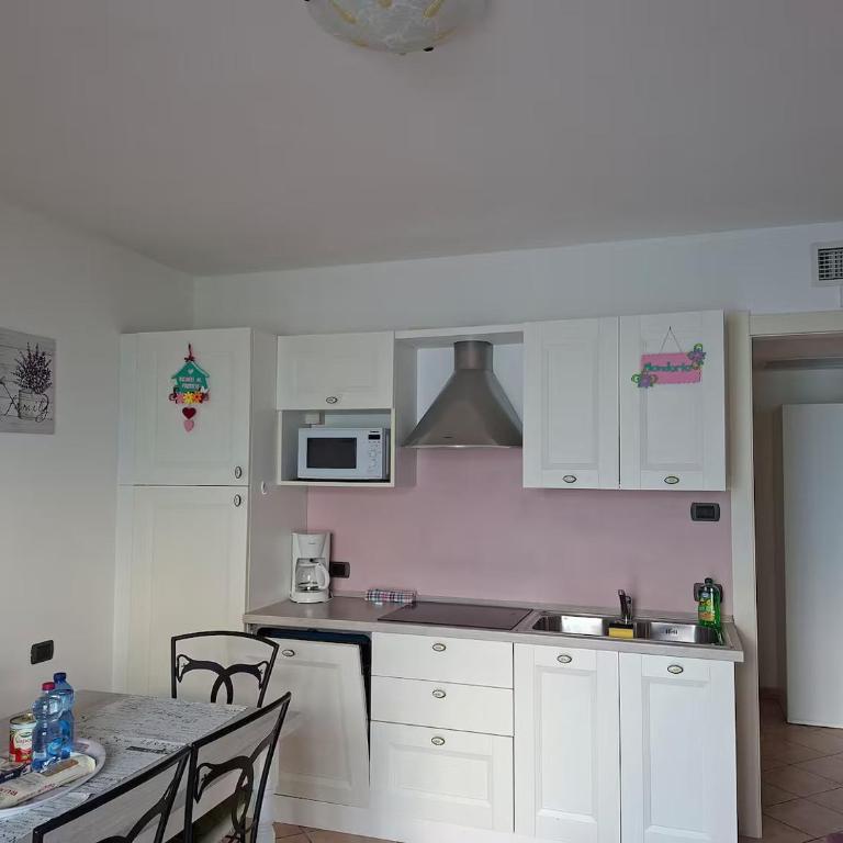 Appartamenti Vacanze Al Frutteto da Lory - Appartamento con Vista Lago - 13