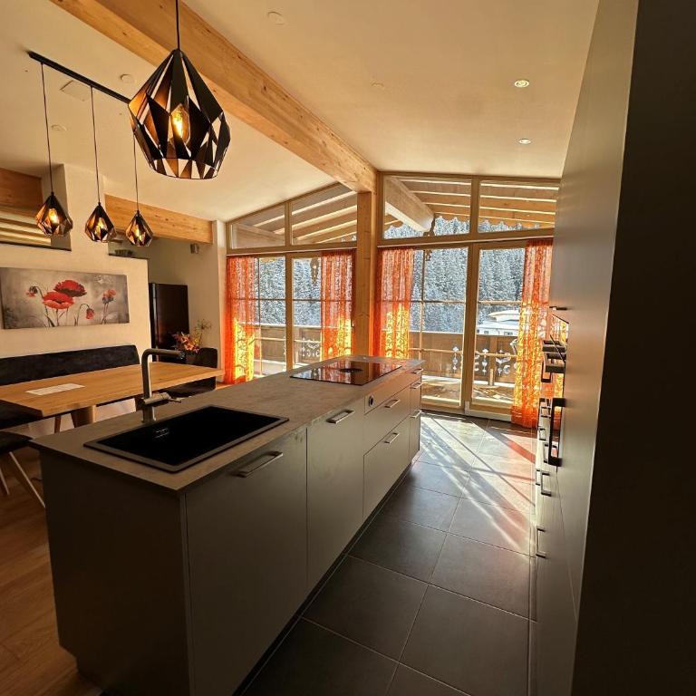 Hotel-Appartement Ferienhof - Apartment mit Blick auf die Berge - 1