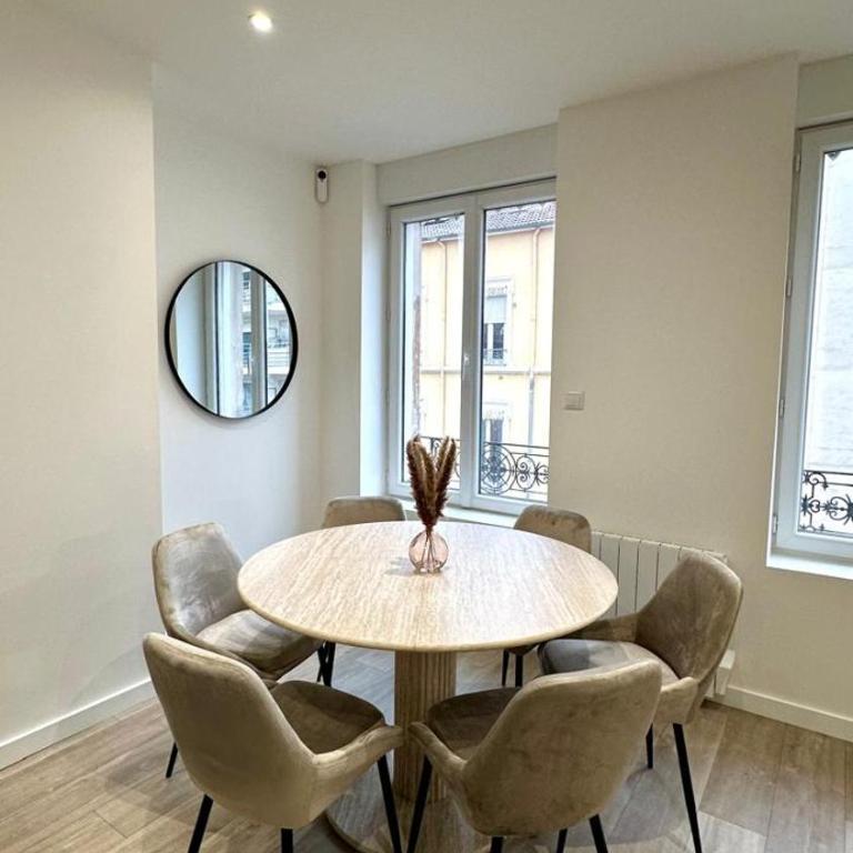 République - 2 Bedrooms - Skyscraper - Apartment mit 2 Schlafzimmern - 33