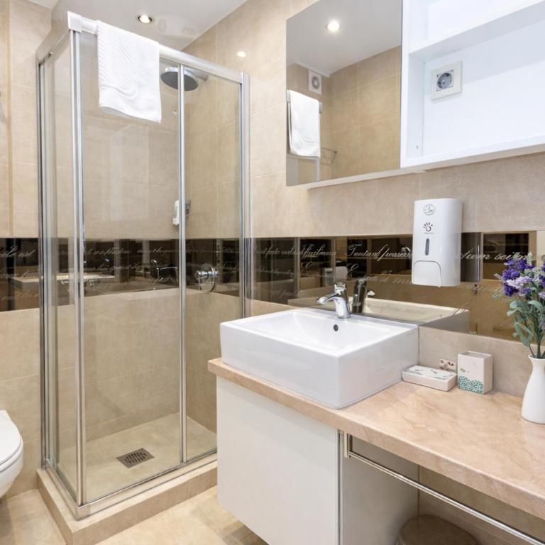 Hotel Butua Residence - Apartman sa Pogledom na More - 7