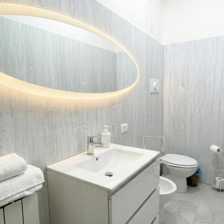 Allegra Toscana - Affittacamere Guest house Arezzo - Appartamento con 1 Camera da Letto - Corso Italia, 108 - 1