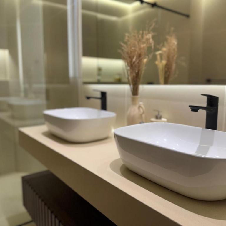 Arroyuelos - Three-Bedroom Apartment - 9