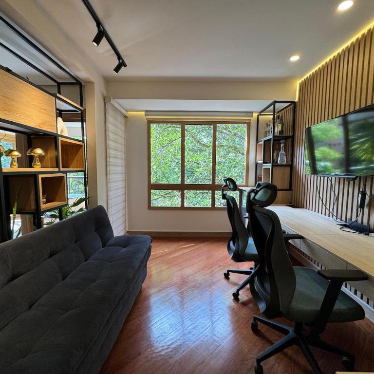 Arroyuelos - Three-Bedroom Apartment - 50