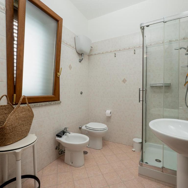 ilvilLINO - Three-Bedroom House - 11