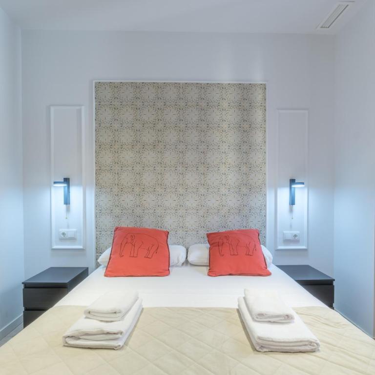 Modern Apartment close to City Centre - Standard Apartment - 17