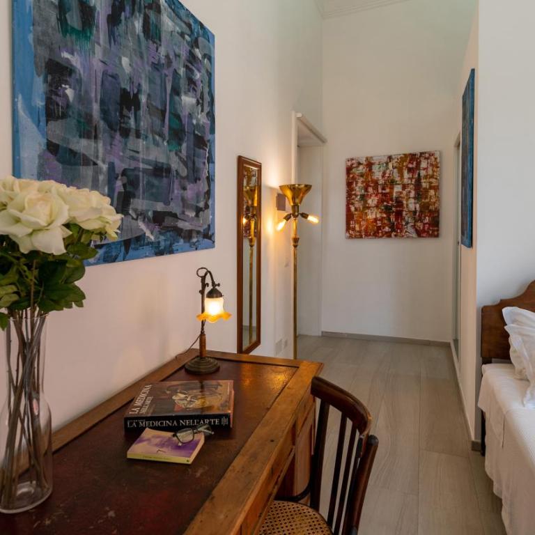 Donna Fortuna - Quadruple Room with Private Bathroom - 10