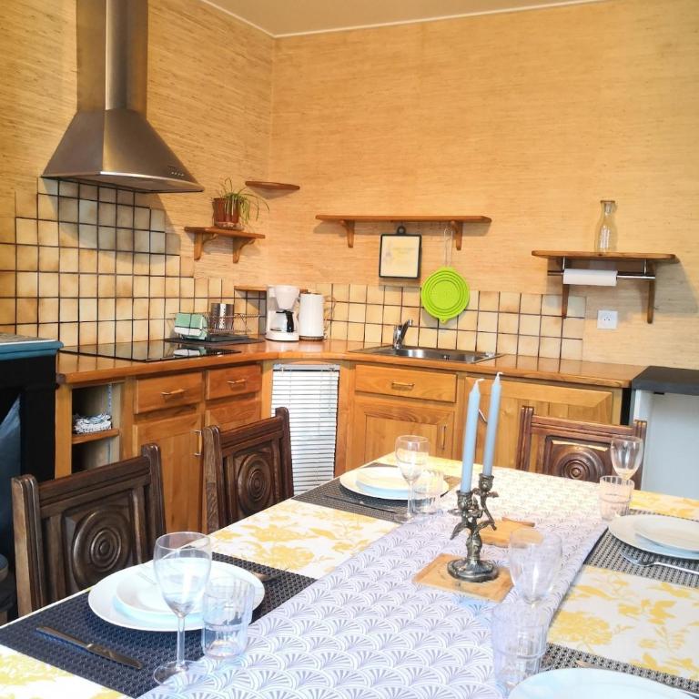 Appartement calme 4 à 5 personnes Saint Malo Intra Muros 5 mns plages - Appartamento con 2 Camere da Letto e Balcone - 22