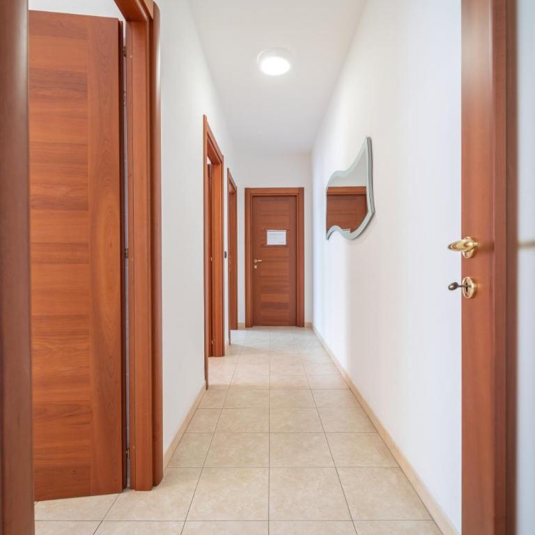 Appartamenti MC - Appartamento Familiare con 2 Camere da Letto - 2