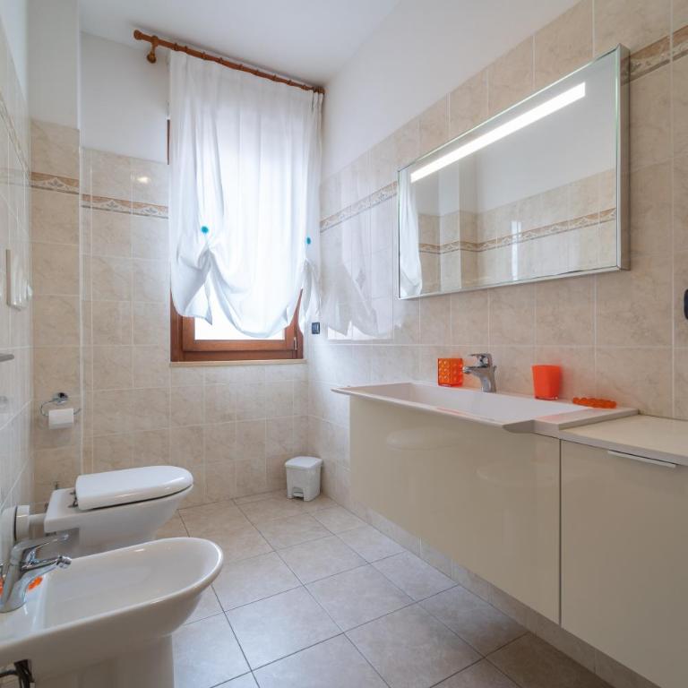 Appartamenti MC - Appartamento Familiare con 2 Camere da Letto - 3