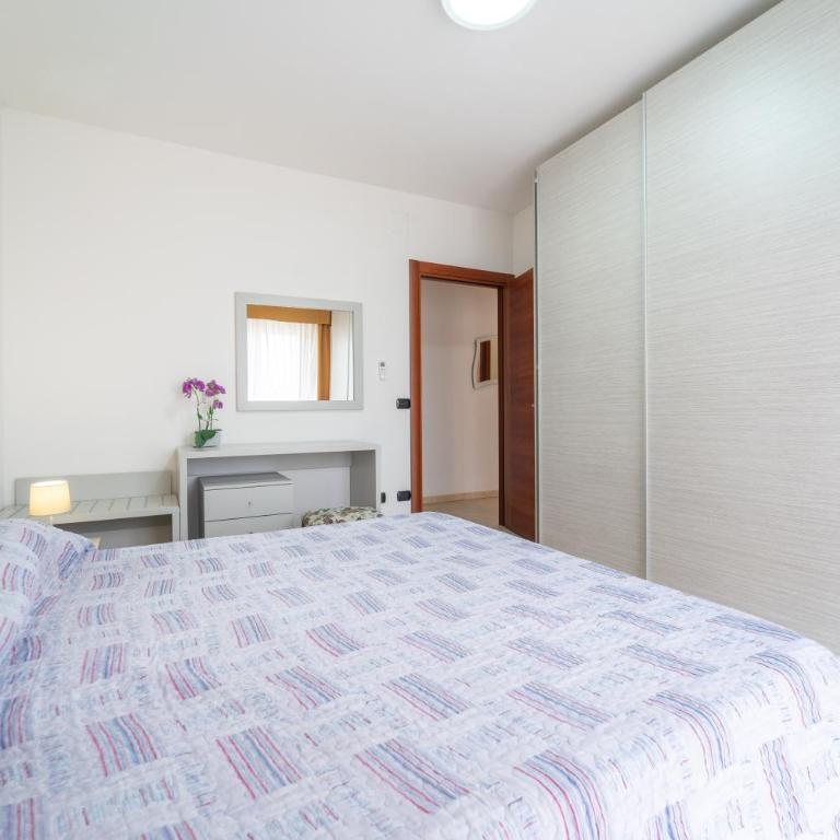 Appartamenti MC - Appartamento Familiare con 2 Camere da Letto - 16