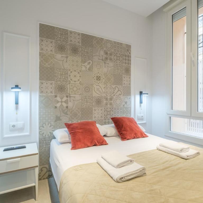 Room close to City Centre - Deluxe Room - 2