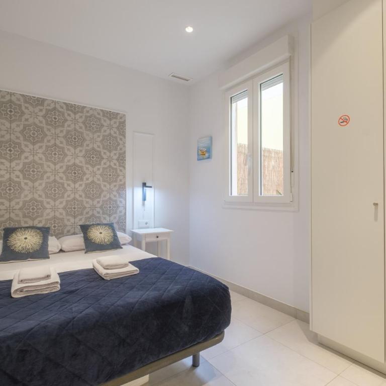 Sunny,Private Terrace,Wheelchair access - Apartment - Ground Floor - 3