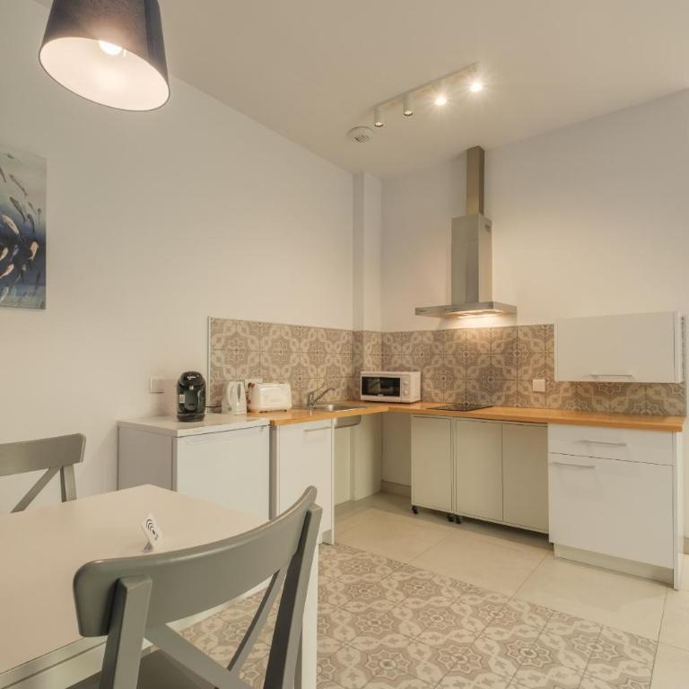Sunny,Private Terrace,Wheelchair access - Apartment - Ground Floor - 19
