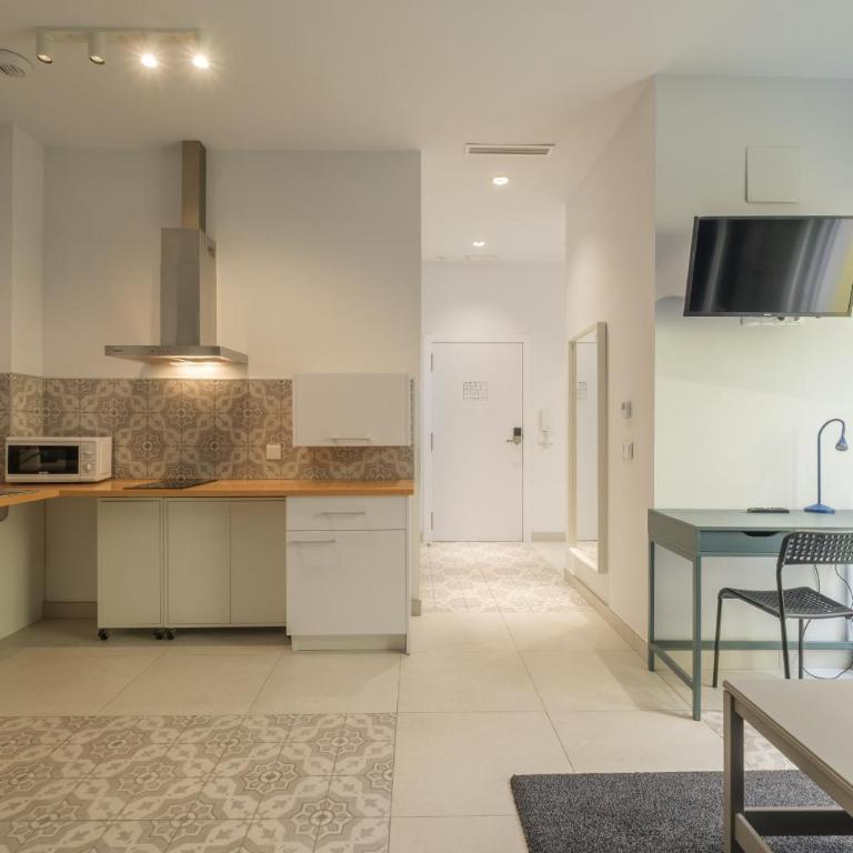 Sunny,Private Terrace,Wheelchair access - Apartment - Ground Floor - 21