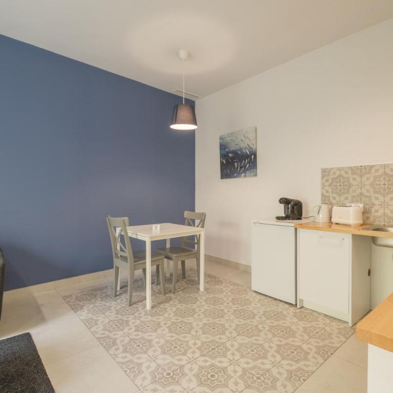 Sunny,Private Terrace,Wheelchair access - Apartment - Ground Floor - 7