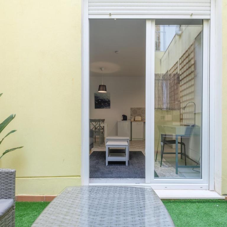 Sunny,Private Terrace,Wheelchair access - Apartment - Ground Floor - 14