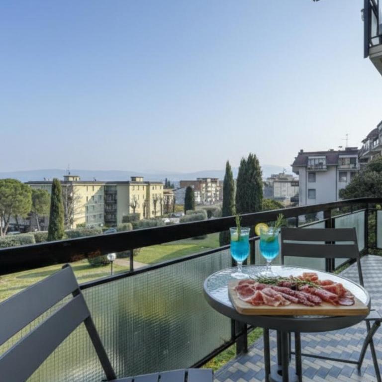 Elegance Apartment DesenzanoLoft Official Partner Homes & Villas by Marriott Bonvoy - Appartamento con Vista Lago - 7